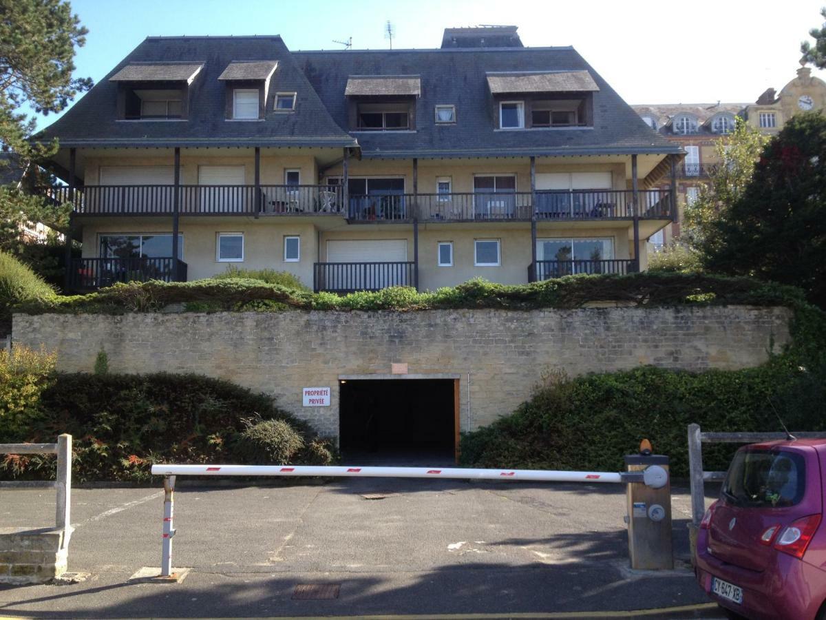 Residence Le Crisenoy Houlgate Exteriér fotografie
